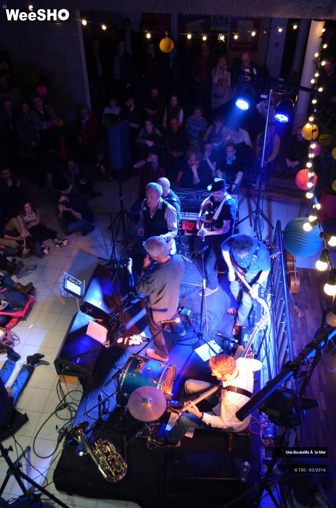 14/19 photos du spectacle Une Bouteille à la mer